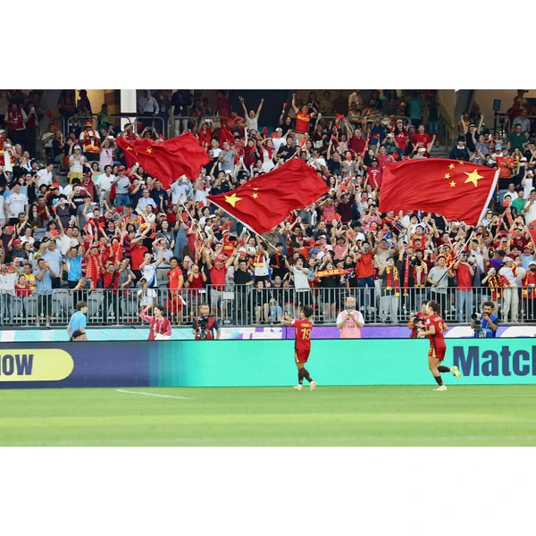 持续创新 - AI 与大数据深度融合,为用户提供个性化的智能服务。